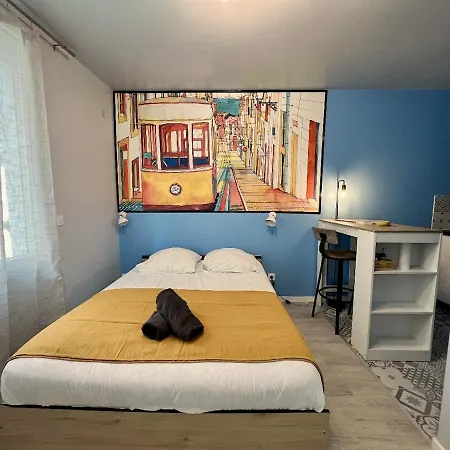 Lisbonne - Plein Centre-ville Refait A Neuf Avec Parking Gratuit Διαμέρισμα