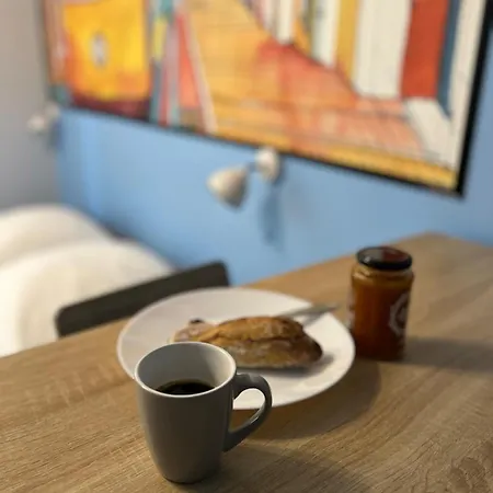 Lisbonne - Plein Centre-ville Refait A Neuf Avec Parking Gratuit